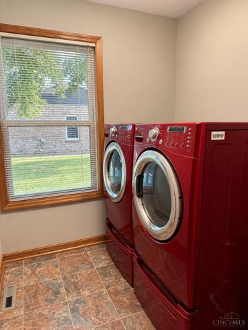 7653 Windy Knoll Drive, West Chester, OH 45241