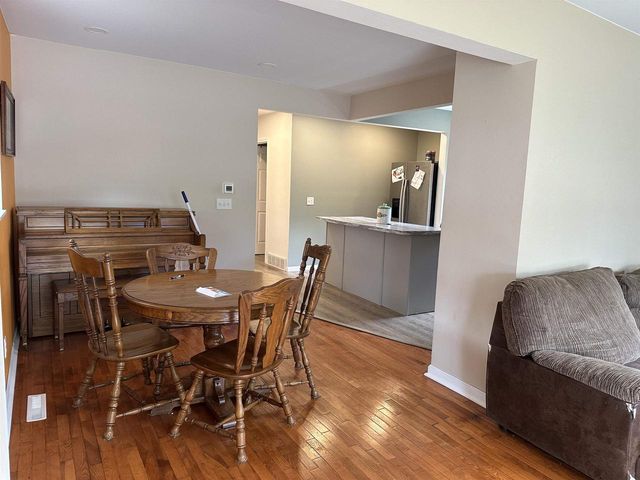 371 3RD AVENUE SOUTH, Wisconsin Rapids, WI 54495