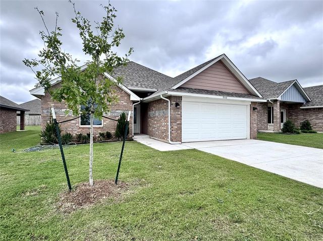 9336 NW 143rd Street, Yukon, OK 73099