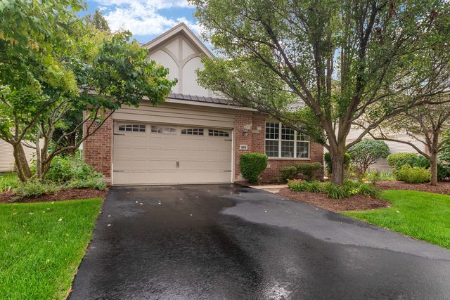 809 Colchester Drive, Oswego, IL 60543