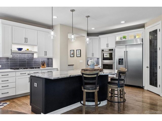 9547 S Silent Hills Dr, Lone Tree, CO 80124