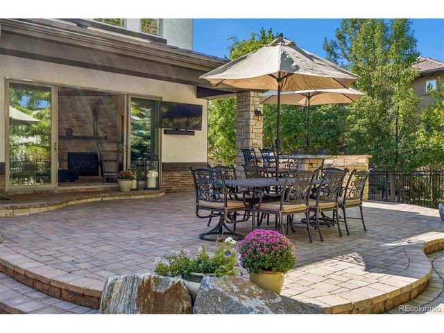 9547 S Silent Hills Dr, Lone Tree, CO 80124