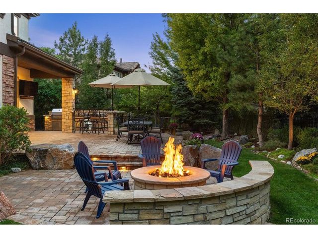 9547 S Silent Hills Dr, Lone Tree, CO 80124