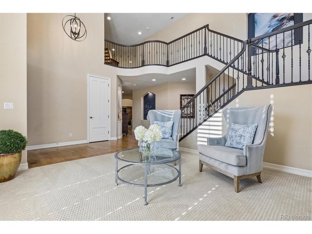 9547 S Silent Hills Dr, Lone Tree, CO 80124