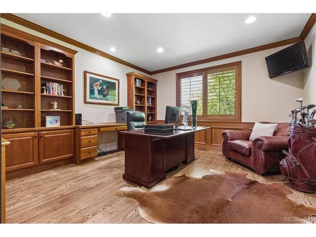 9547 S Silent Hills Dr, Lone Tree, CO 80124