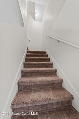 824 Schomer Avenue SW, Palm Bay, FL 32908