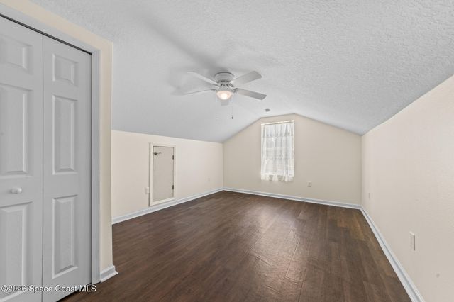 824 Schomer Avenue SW, Palm Bay, FL 32908