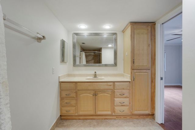 13 Lexington Lane E A, Palm Beach Gardens, FL 33418