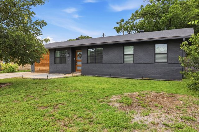 1014 S Meadows DR, Austin, TX 78758