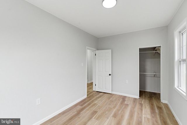 528 DAVIS RD, Barrington, NJ 08007