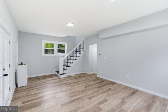 528 DAVIS RD, Barrington, NJ 08007
