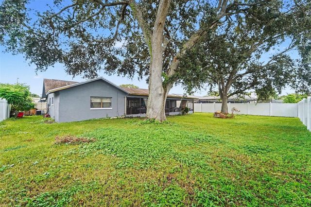 7606 WILLOW BROOK COURT, Hudson, FL 34667
