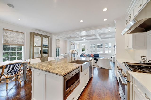401 Monmouth Avenue, Spring Lake, NJ 07762