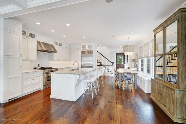 401 Monmouth Avenue, Spring Lake, NJ 07762