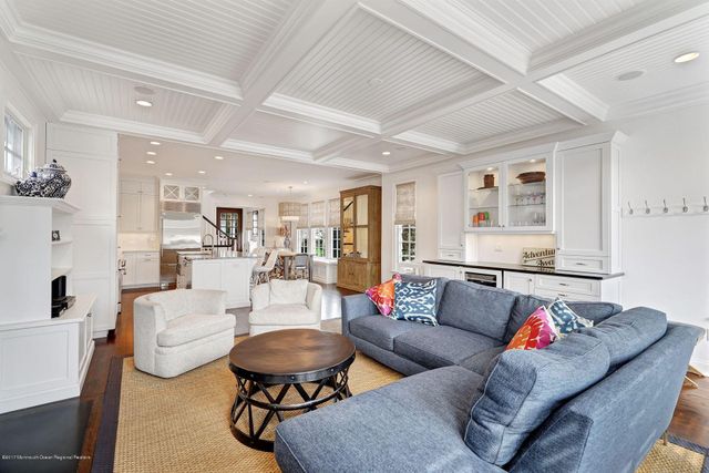 401 Monmouth Avenue, Spring Lake, NJ 07762