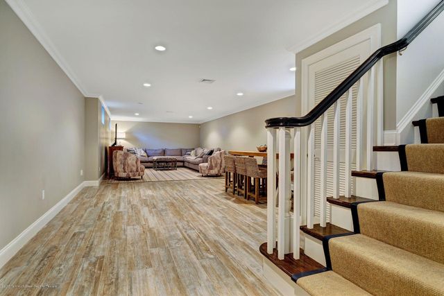 401 Monmouth Avenue, Spring Lake, NJ 07762