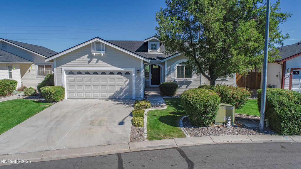 1151 White Oak Loop, Minden, NV 89423