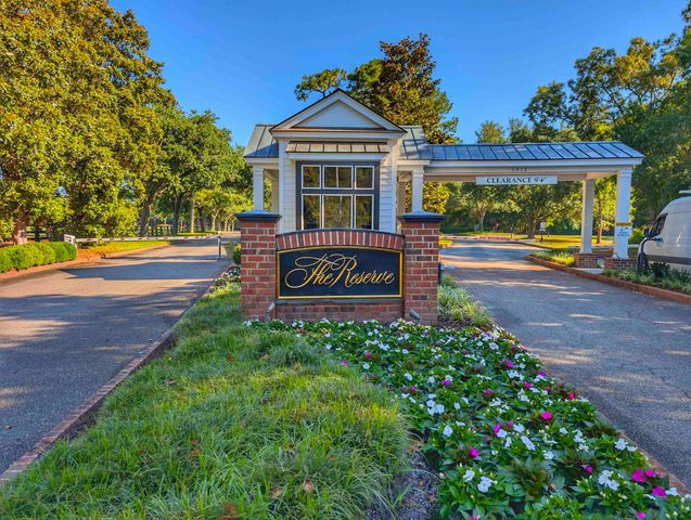 136 Cottage Ct., Pawleys Island, SC 29585