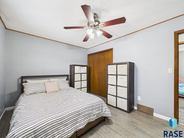 318 Elm Ave Avenue, Baltic, SD 57003