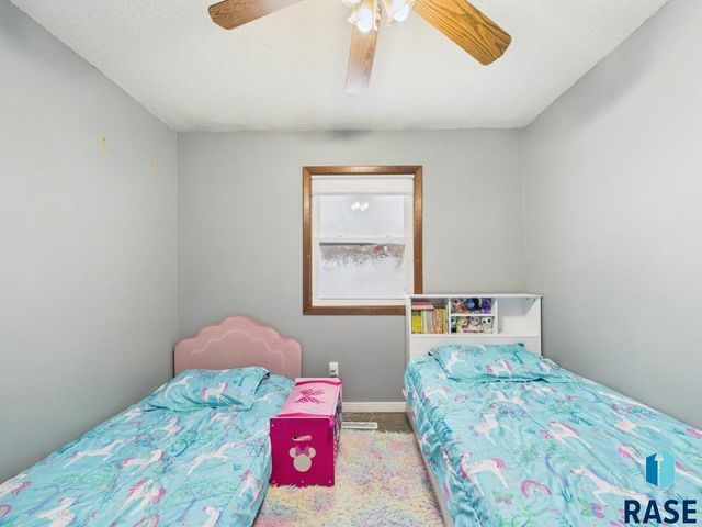 318 Elm Ave Avenue, Baltic, SD 57003