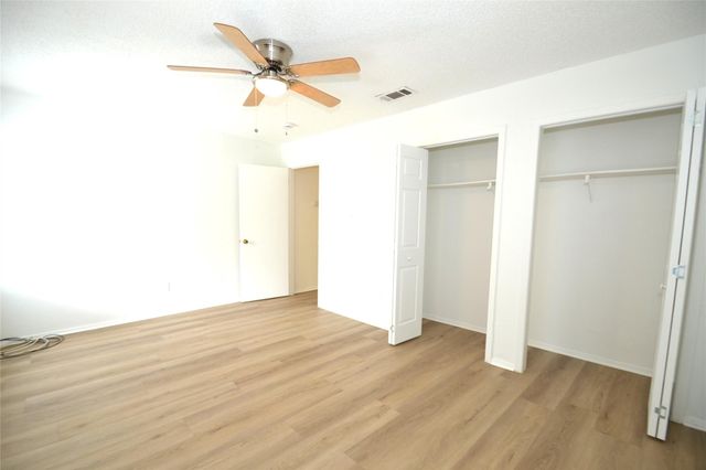 1202 Southport DR D, Austin, TX 78704