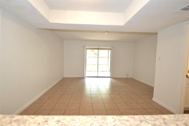 1202 Southport DR D, Austin, TX 78704