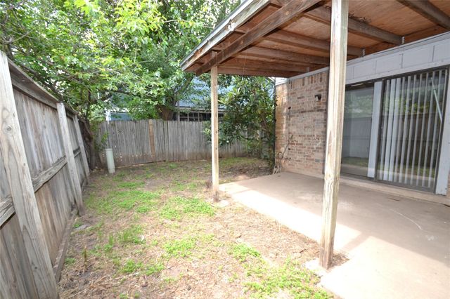 1202 Southport DR D, Austin, TX 78704