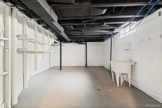 4154 Grayton Street, Detroit, MI 48224