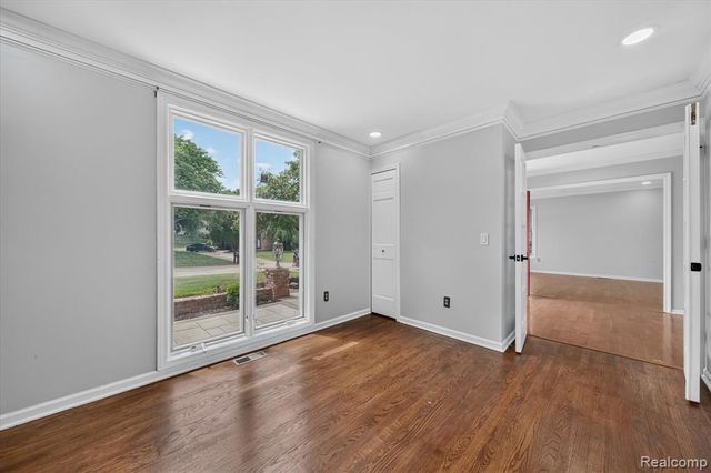 34970 Old Homestead Drive, Farmington Hills, MI 48335