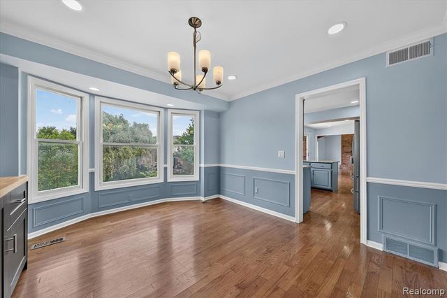 34970 Old Homestead Drive, Farmington Hills, MI 48335