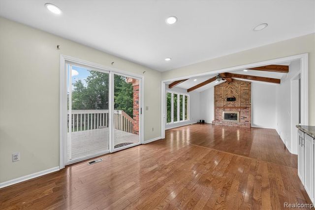 34970 Old Homestead Drive, Farmington Hills, MI 48335
