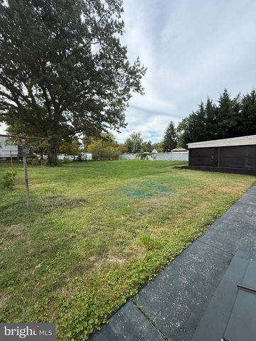110 GROPP AVE, Hamilton Twp, NJ 08610