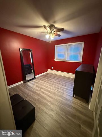 110 GROPP AVE, Hamilton Twp, NJ 08610