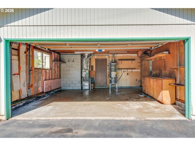 8505 Sw OAK St, Portland, OR 97223