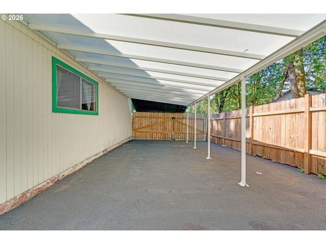 8505 Sw OAK St, Portland, OR 97223