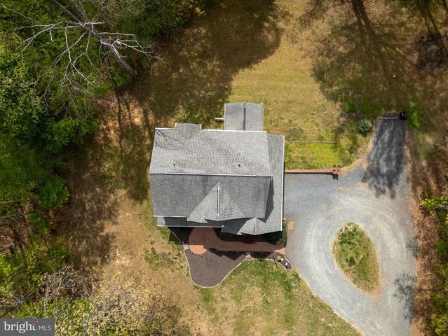 153 NOTTINGHAM DR, Fredericksburg, VA 22406