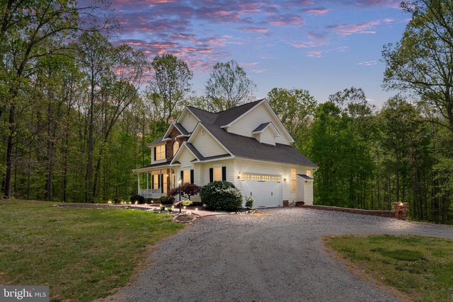 153 NOTTINGHAM DR, Fredericksburg, VA 22406