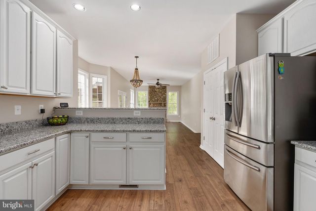 153 NOTTINGHAM DR, Fredericksburg, VA 22406