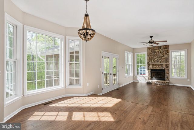 153 NOTTINGHAM DR, Fredericksburg, VA 22406