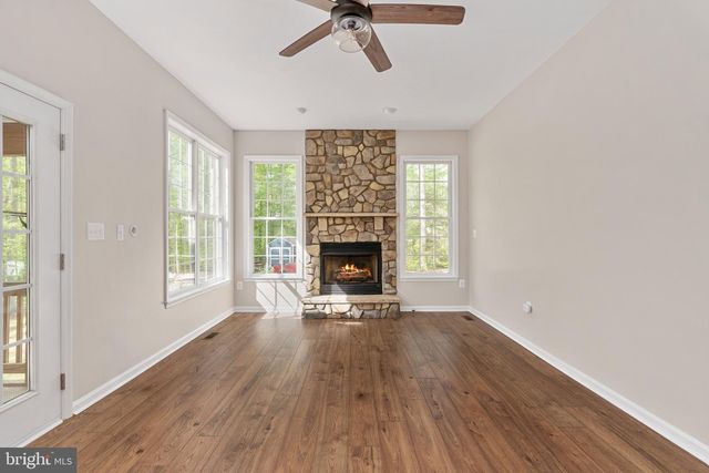 153 NOTTINGHAM DR, Fredericksburg, VA 22406