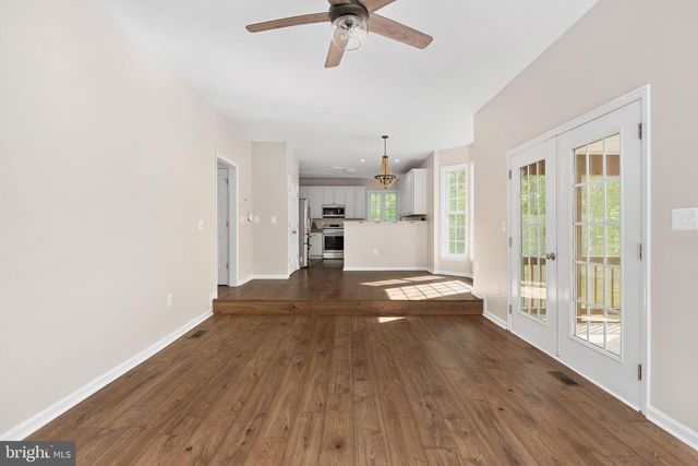 153 NOTTINGHAM DR, Fredericksburg, VA 22406