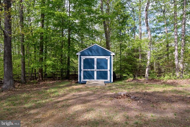 153 NOTTINGHAM DR, Fredericksburg, VA 22406