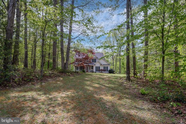 153 NOTTINGHAM DR, Fredericksburg, VA 22406
