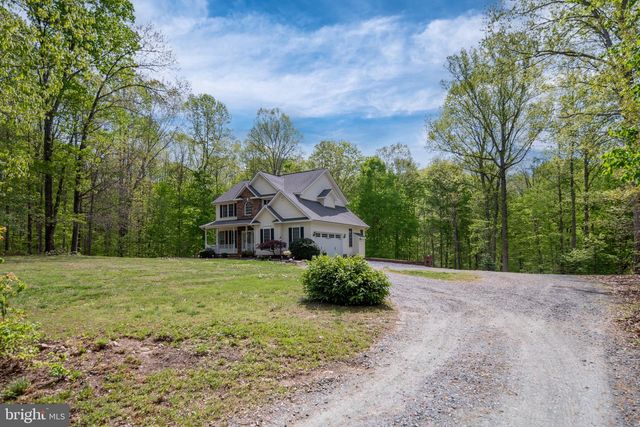 153 NOTTINGHAM DR, Fredericksburg, VA 22406