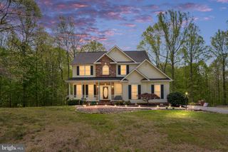 153 NOTTINGHAM DR, Fredericksburg, VA 22406