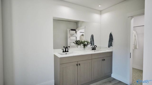 6232 Taramore Lane, Huntsville, AL 35806