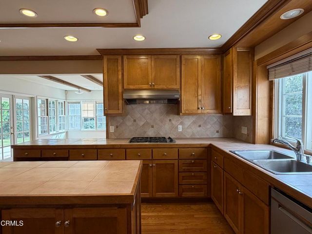 2790 Gainsborough Drive, San Marino, CA 91108