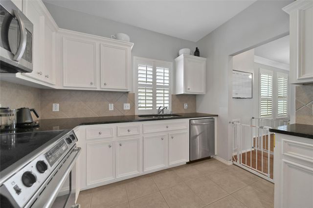 1612 W 25th Street, Houston, TX 77008