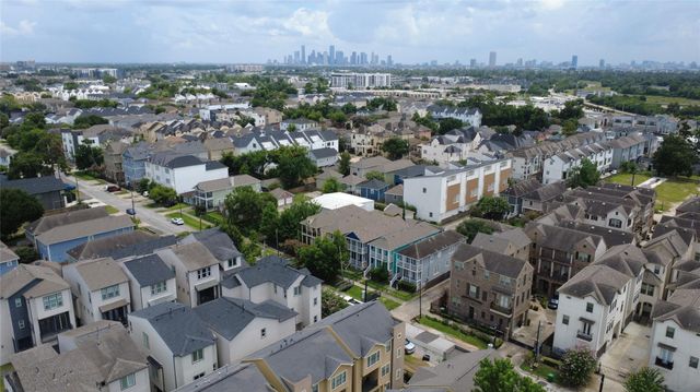 1612 W 25th Street, Houston, TX 77008