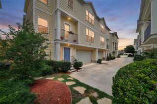 1612 W 25th Street, Houston, TX 77008